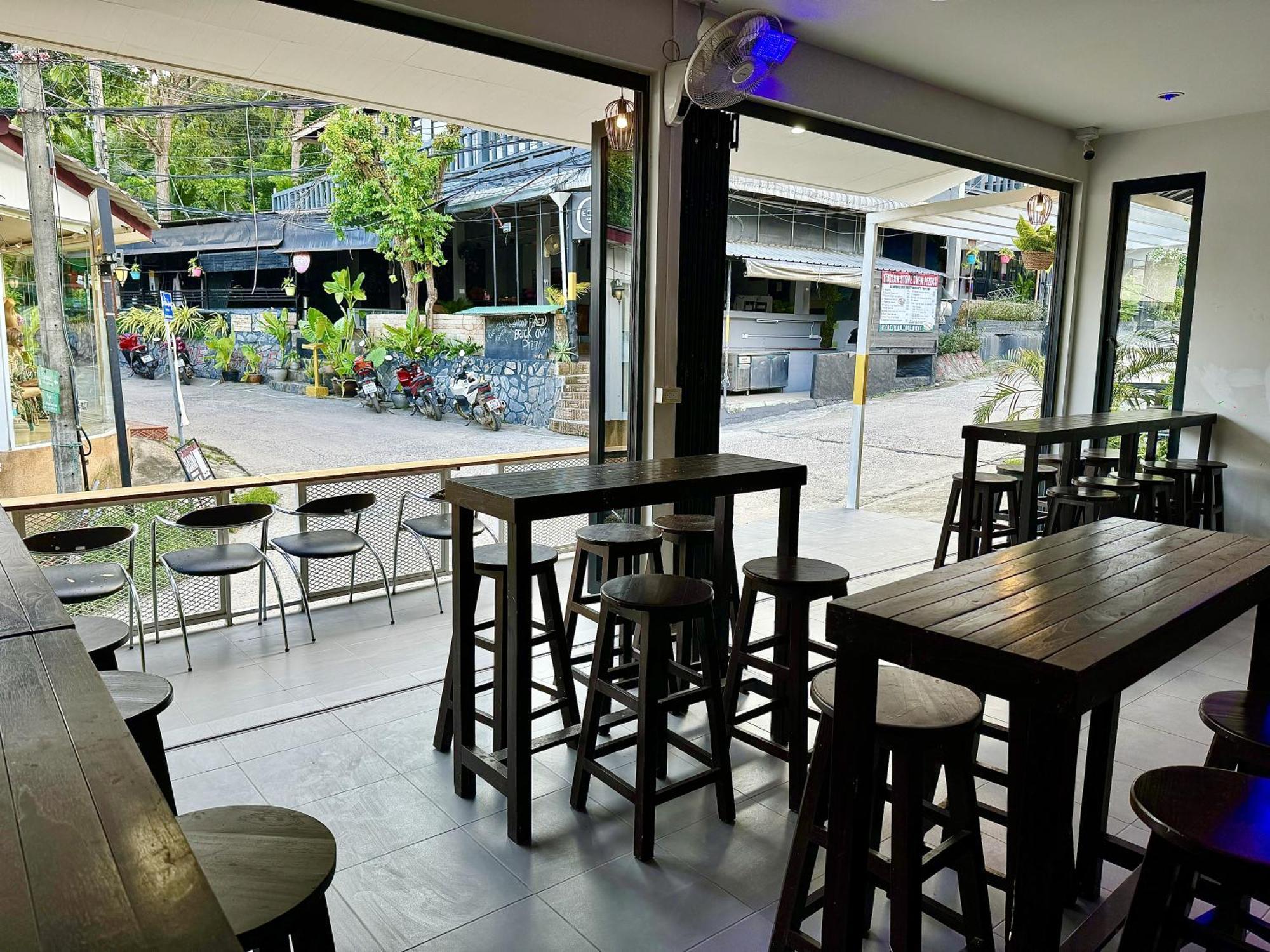 Eclipse Hostel And Bar Haad Rin Bagian luar foto