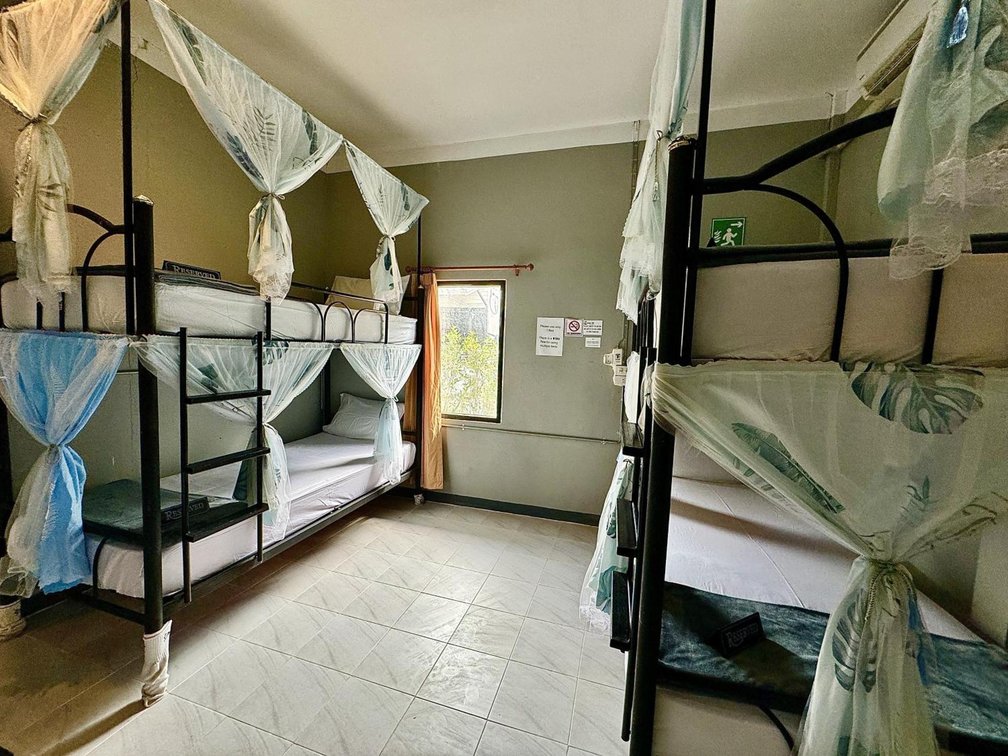 Eclipse Hostel And Bar Haad Rin Bagian luar foto