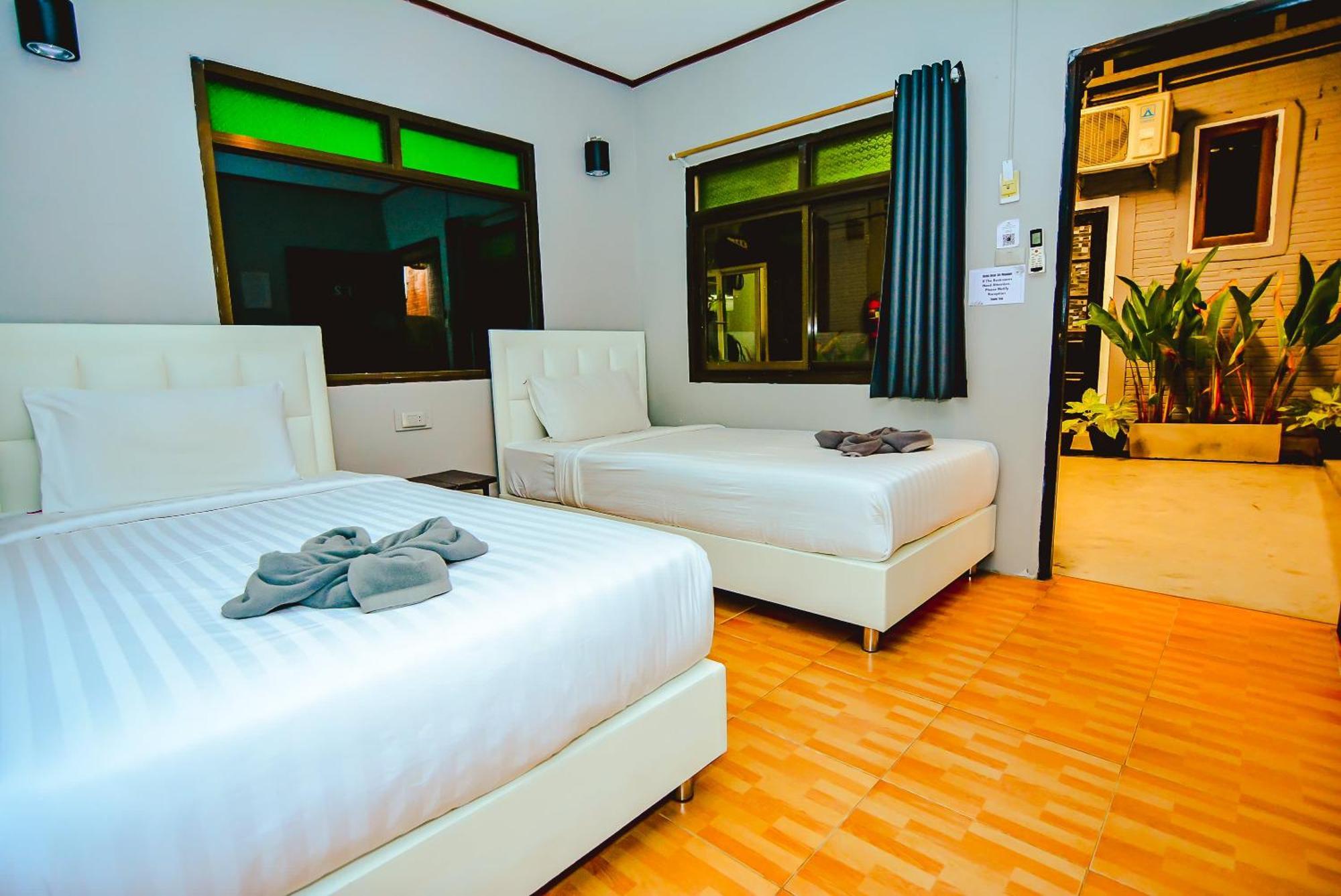 Eclipse Hostel And Bar Haad Rin Bagian luar foto